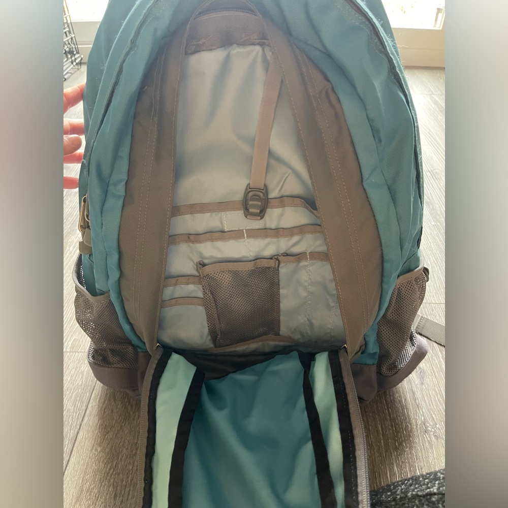 North Face women book bag - Picture 4 of 4